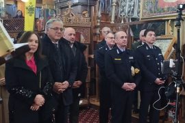 Με κάθε επισημότητα πραγματοποιήθηκαν σήμερα οι λατρευτικές εκδηλώσεις στον Ιερό Ναό Κοιμήσεως Θεοτόκου Αυγερινού Βοΐου.